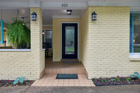 101 W Hills Terrace Dickson TN 37055