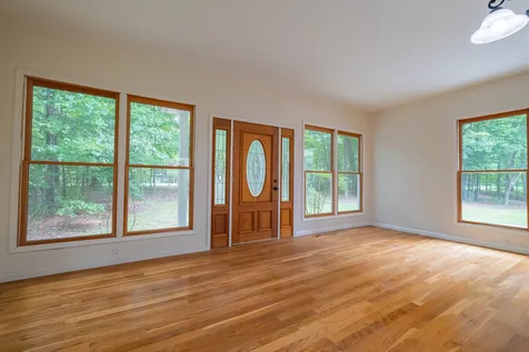221 Winding Way Normandy TN 37360