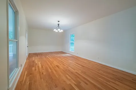 221 Winding Way Normandy TN 37360