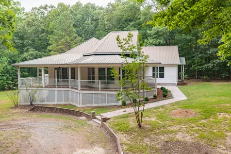 221 Winding Way Normandy TN 37360