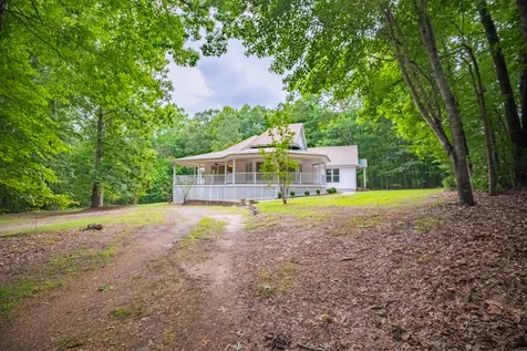 221 Winding Way Normandy TN 37360