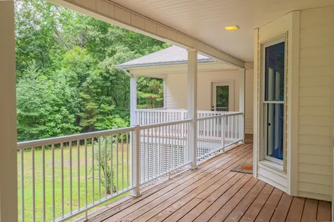 221 Winding Way Normandy TN 37360