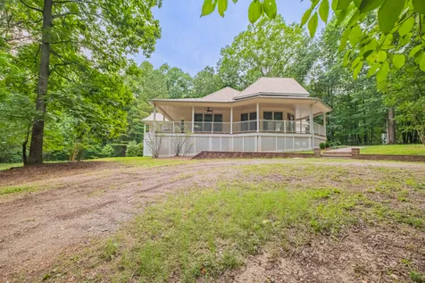 221 Winding Way Normandy TN 37360