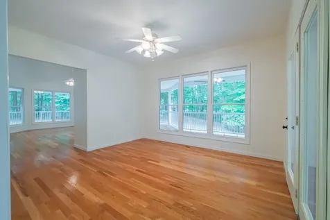 221 Winding Way Normandy TN 37360