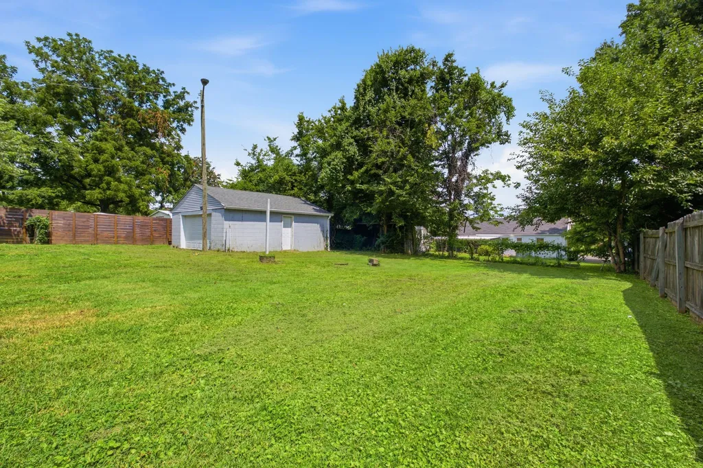 62 Peachtree Street Nashville TN 37210