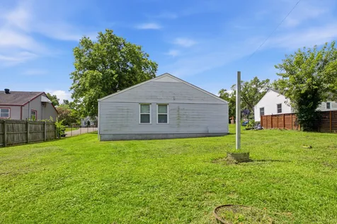62 Peachtree Street Nashville TN 37210