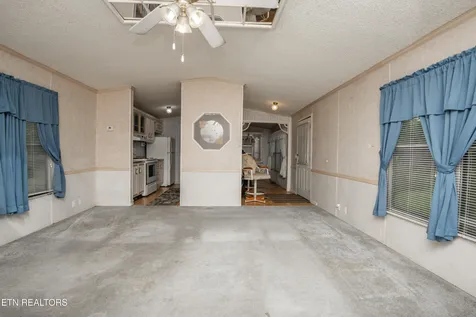 413 Mason Lane Loudon TN 37774