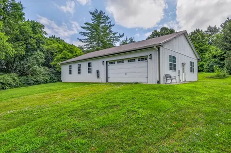 1089 Old Williamsport Pike Columbia TN 38401