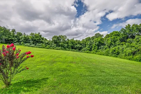 1089 Old Williamsport Pike Columbia TN 38401