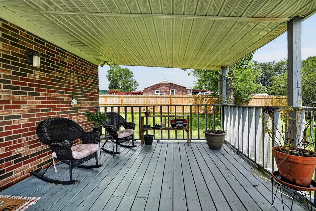 234 Jim Hennessee Road Sparta TN 38583