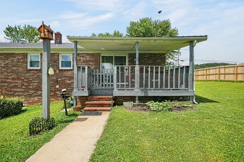 234 Jim Hennessee Road Sparta TN 38583