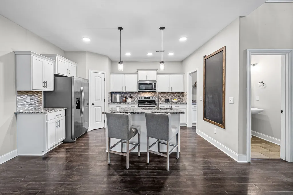 513 Somerset Lane Clarksville TN 37042