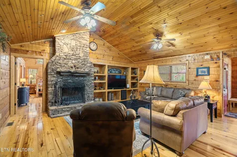 151 Sequoyah Village Road Townsend TN 37882