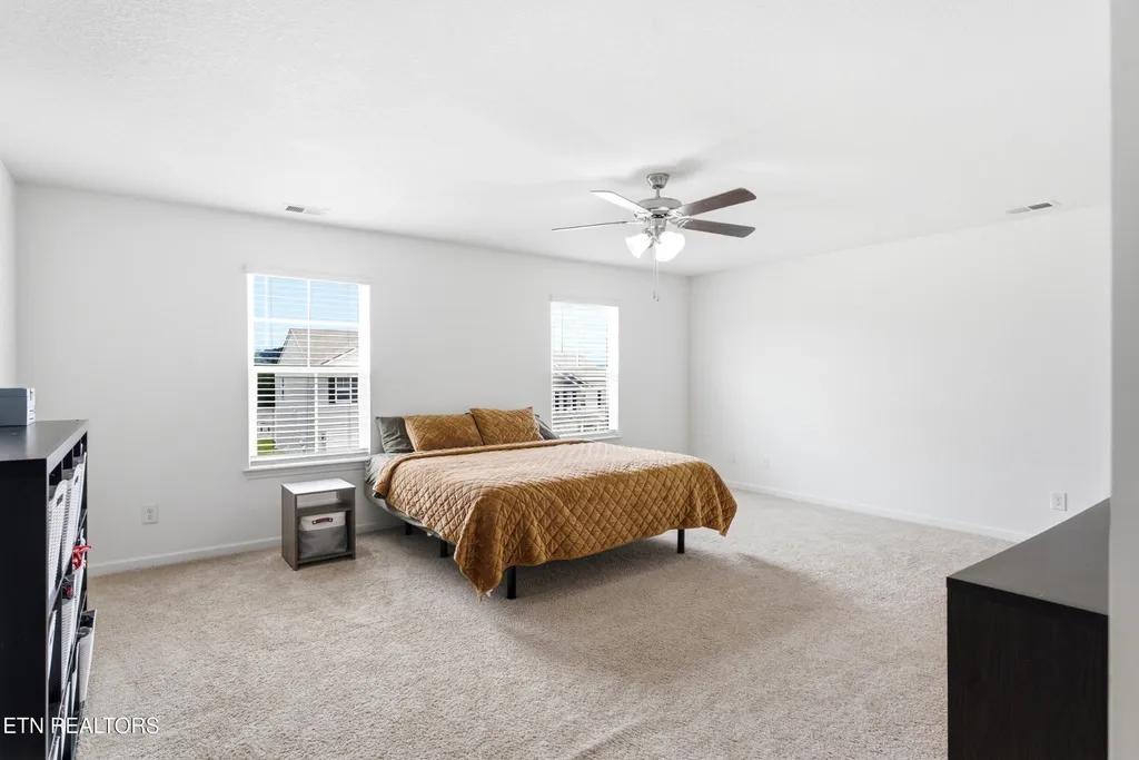 121 Kaley Lane Lenoir City TN 37771