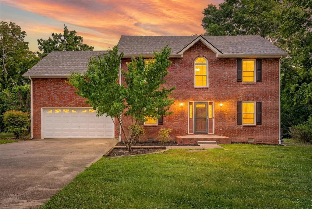 402 Pointe Clear Drive Smyrna TN 37167