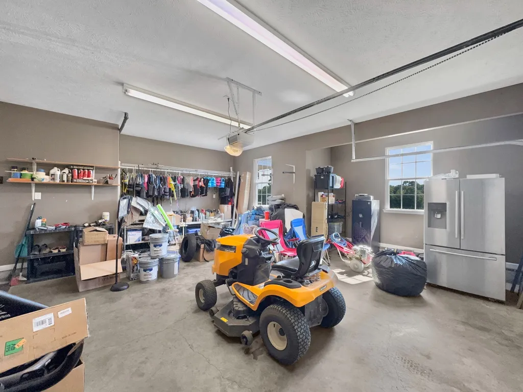 3265 Highway 141, N Hartsville TN 37074
