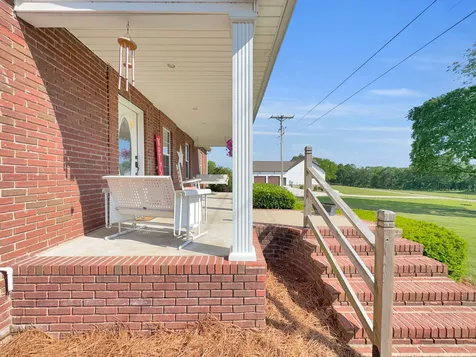 3265 Highway 141, N Hartsville TN 37074
