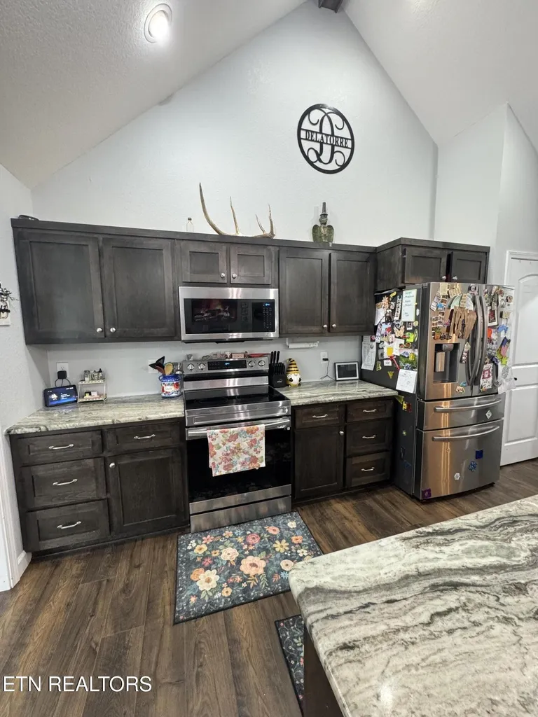 841 Spearhead Circle Clarkrange TN 38553