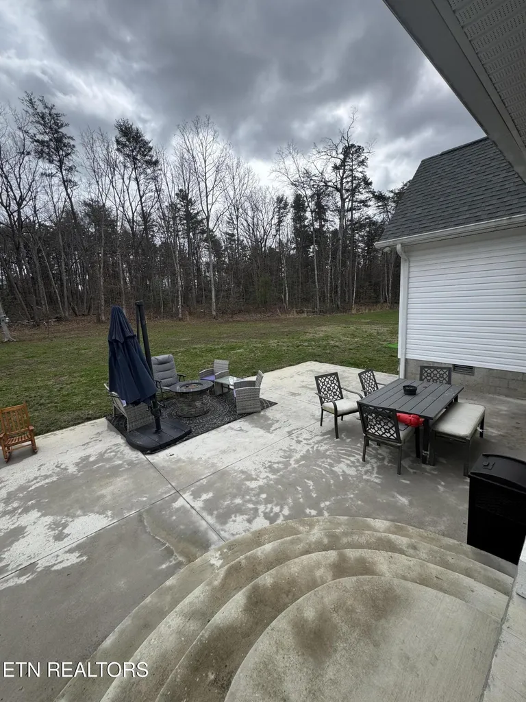841 Spearhead Circle Clarkrange TN 38553