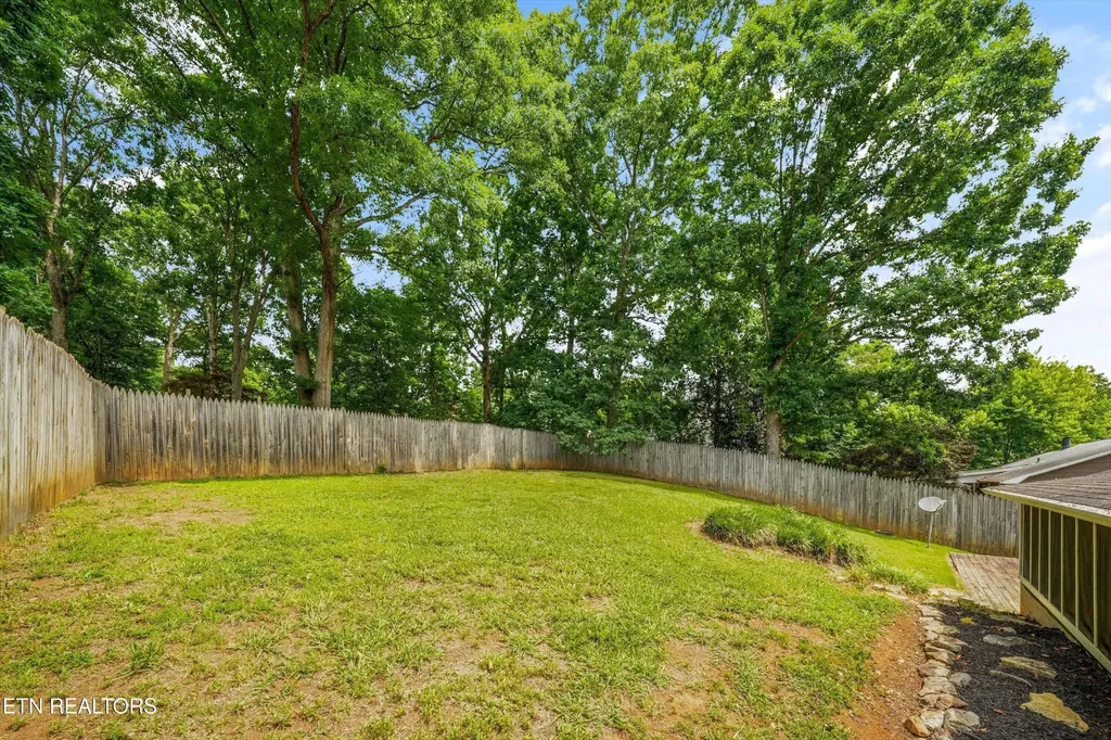 10725 Bell Valley Drive Knoxville TN 37934