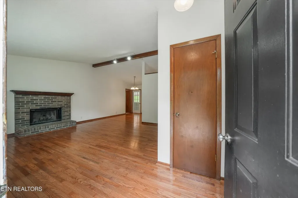 10725 Bell Valley Drive Knoxville TN 37934