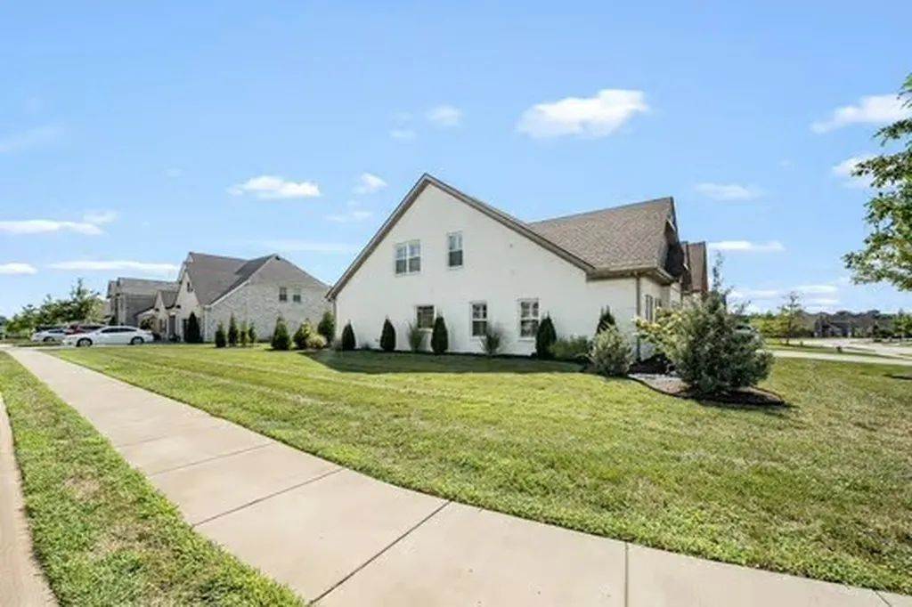 4309 Attleboro Drive Murfreesboro TN 37128