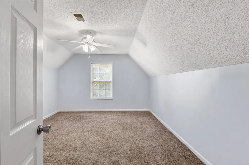 2627 Elkmont Drive Clarksville TN 37040