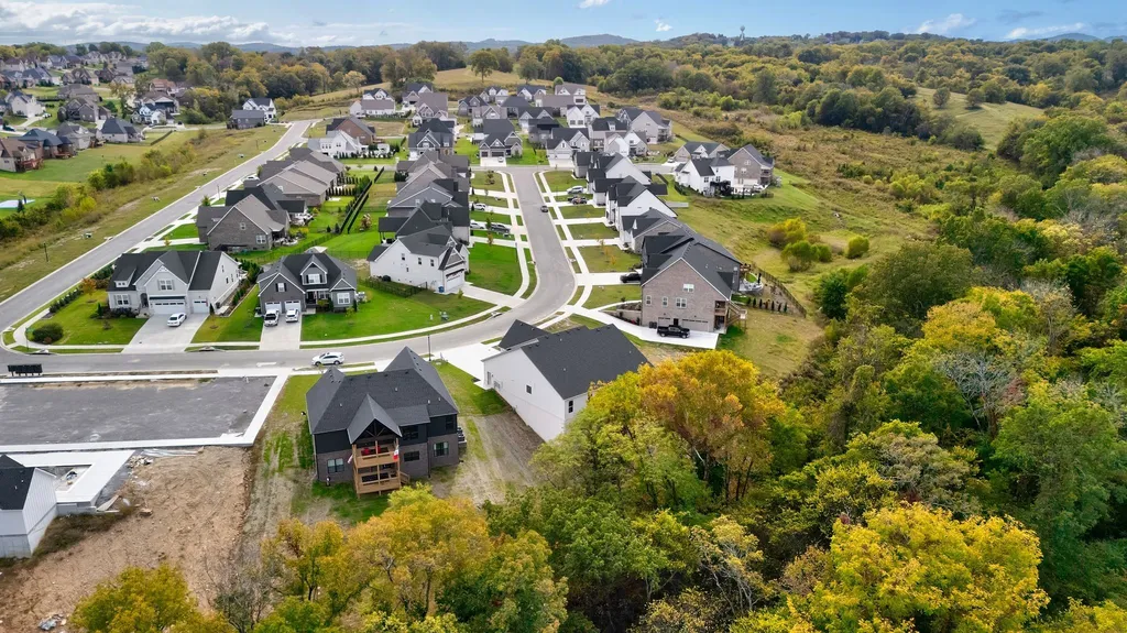 504 Smokey Ridge Nolensville TN 37135