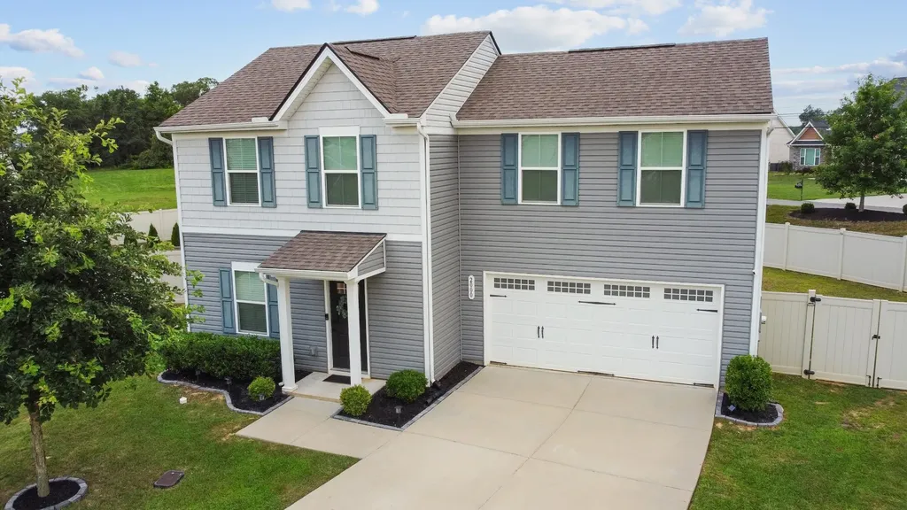 2000 Brokeshire Drive White House TN 37188