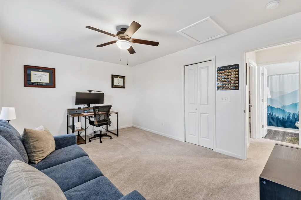 2000 Brokeshire Drive White House TN 37188