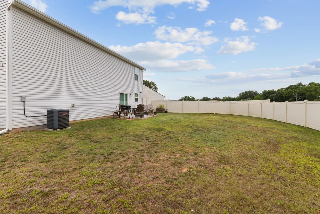 2000 Brokeshire Drive White House TN 37188