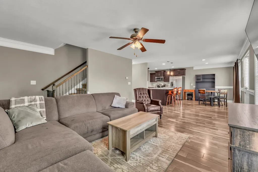 561 Medallion Circle Clarksville TN 37042