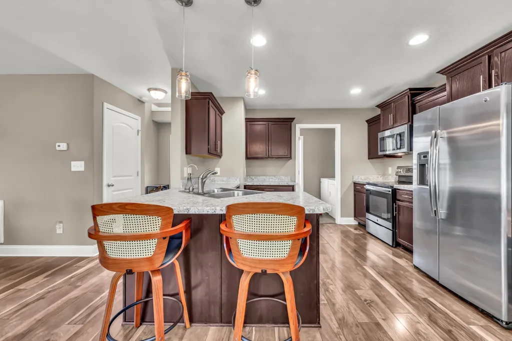 561 Medallion Circle Clarksville TN 37042