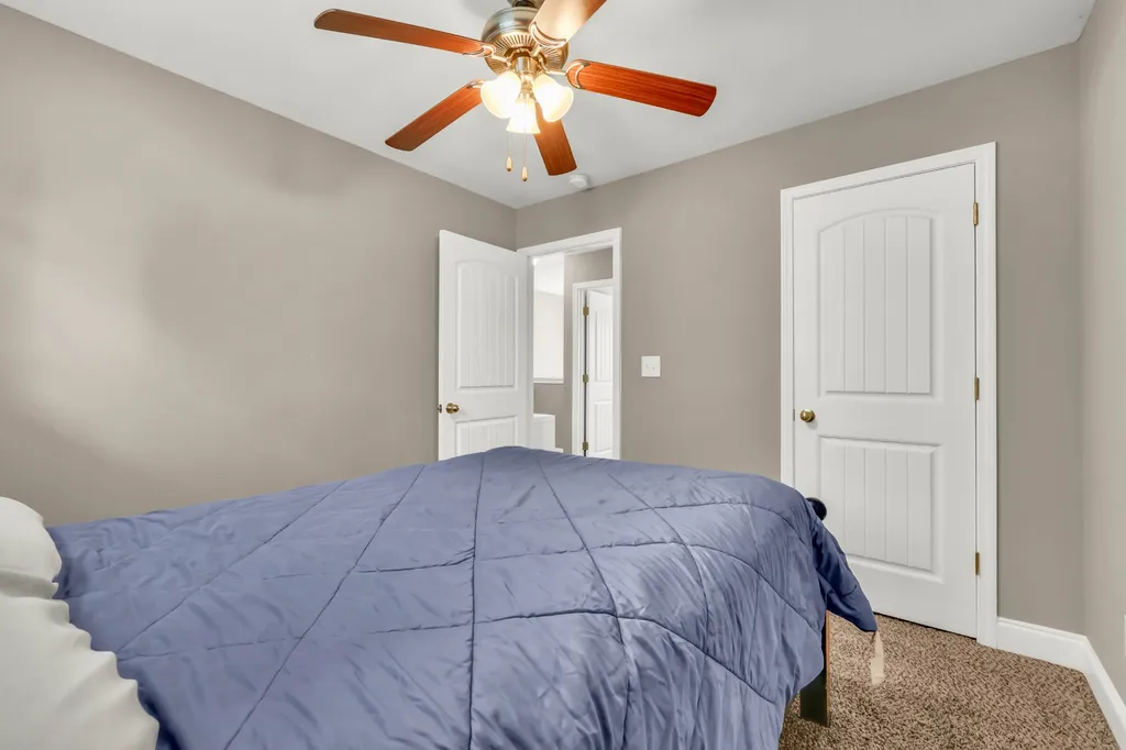 561 Medallion Circle Clarksville TN 37042