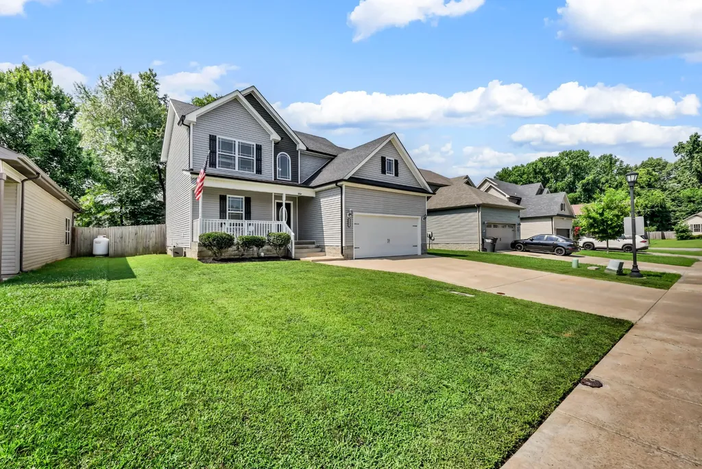 561 Medallion Circle Clarksville TN 37042