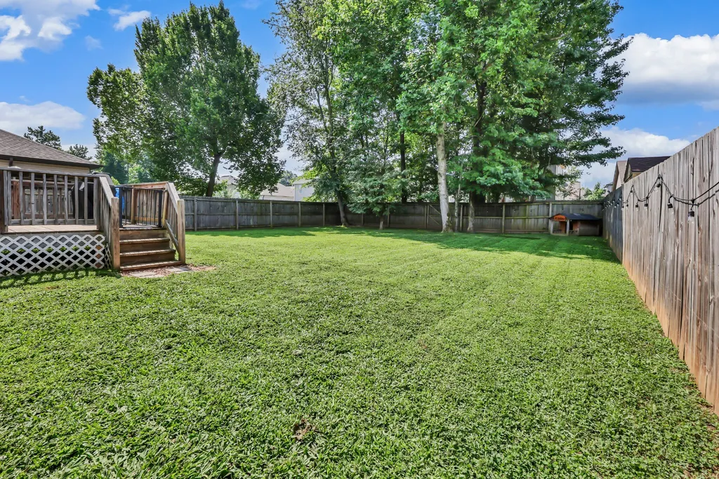561 Medallion Circle Clarksville TN 37042