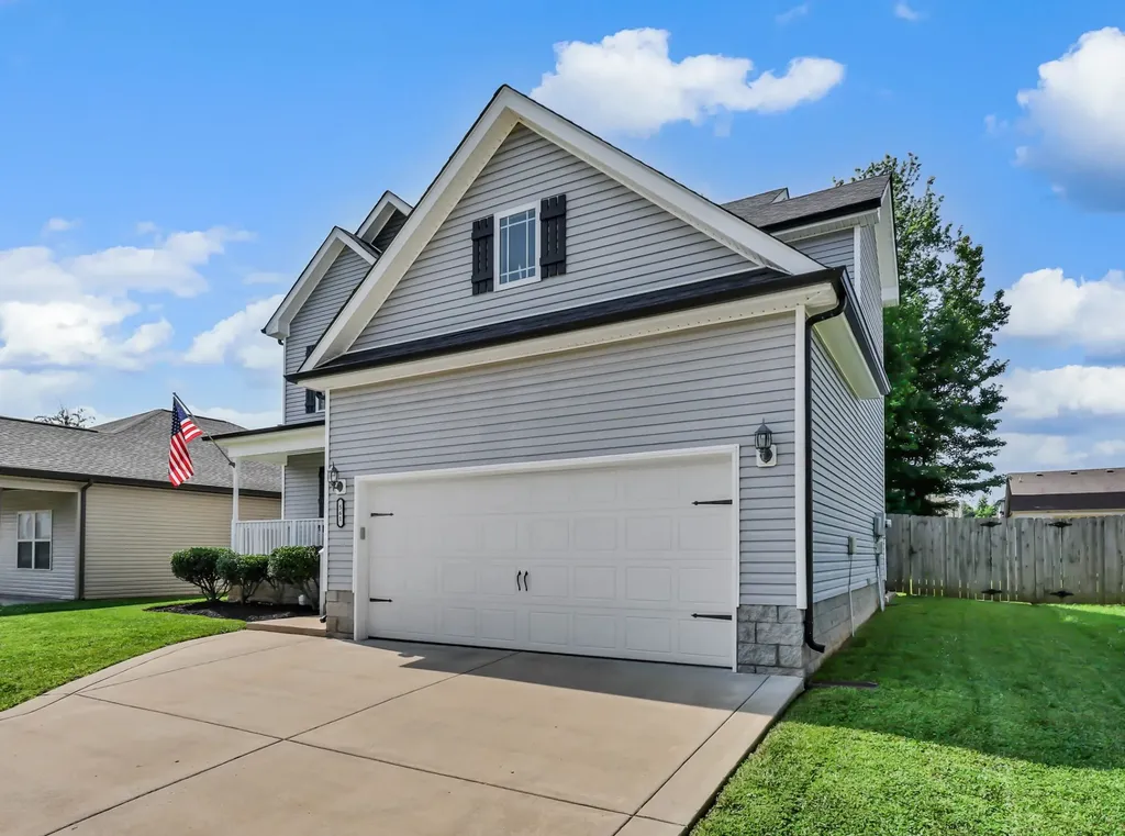 561 Medallion Circle Clarksville TN 37042