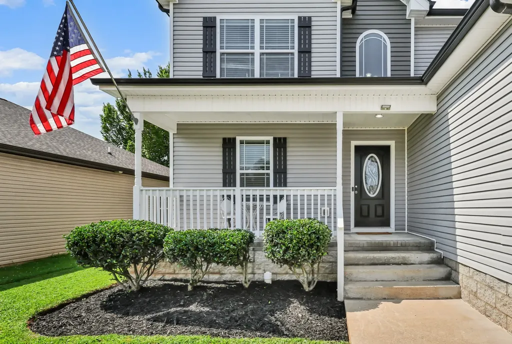 561 Medallion Circle Clarksville TN 37042