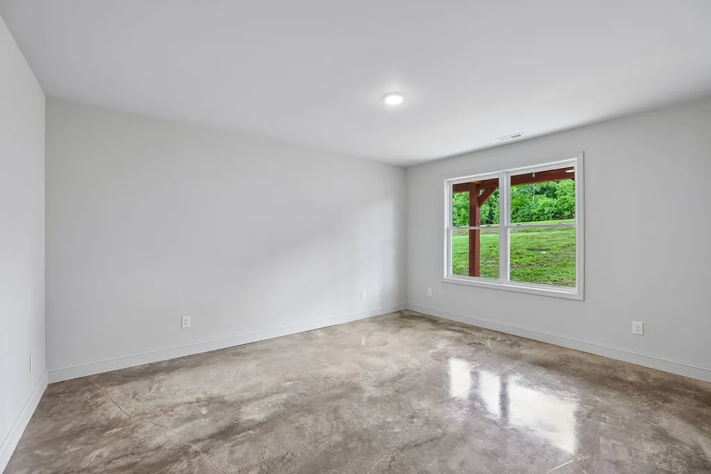 1124 Dale Ridge Road Dowelltown TN 37059