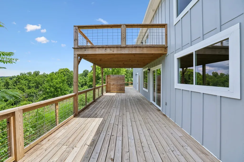1124 Dale Ridge Road Dowelltown TN 37059