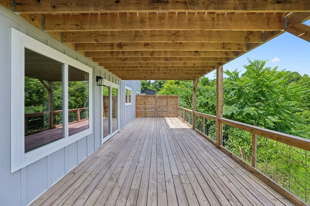 1124 Dale Ridge Road Dowelltown TN 37059