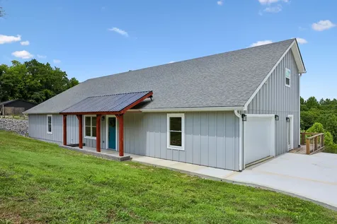 1124 Dale Ridge Road Dowelltown TN 37059