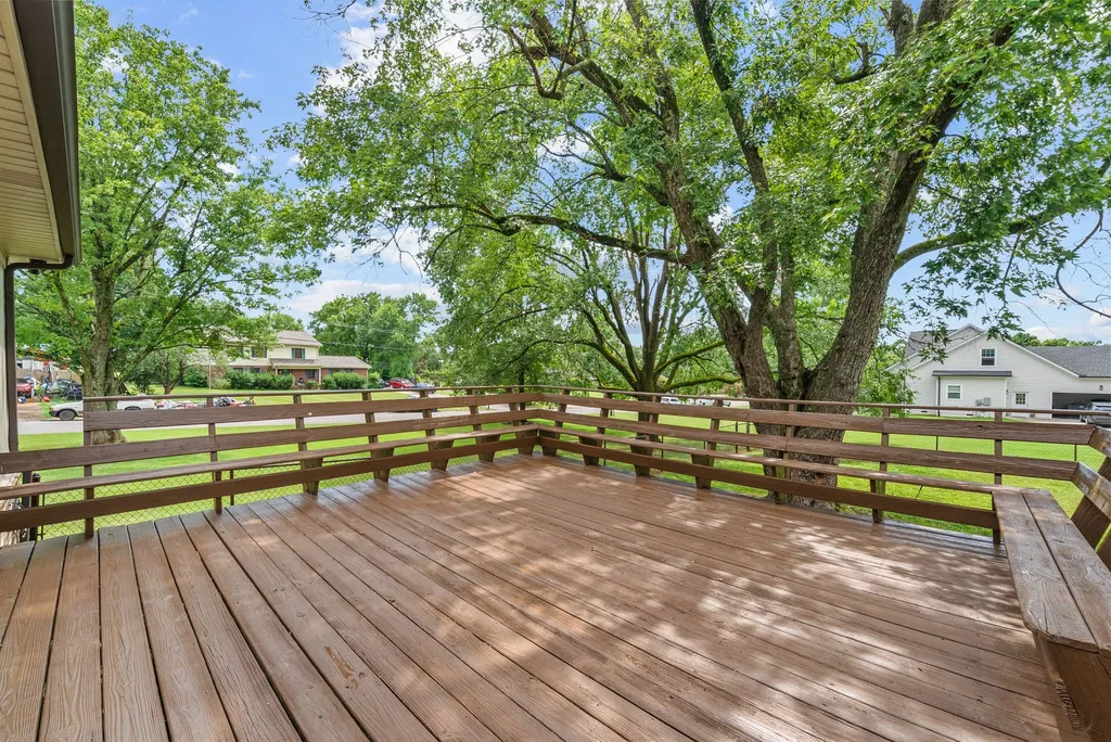 1301 Rivermont Drive Gallatin TN 37066