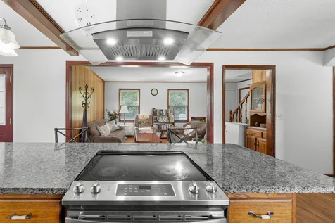 10915 Sr 56 Coalmont TN 37313