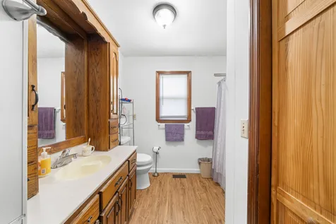 10915 Sr 56 Coalmont TN 37313