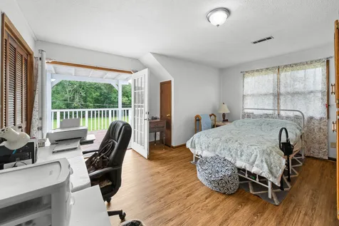 10915 Sr 56 Coalmont TN 37313