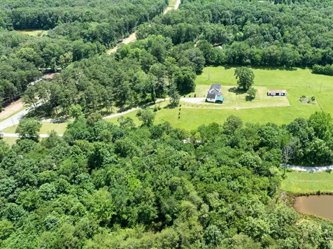 10915 Sr 56 Coalmont TN 37313