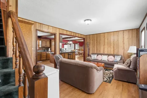 10915 Sr 56 Coalmont TN 37313