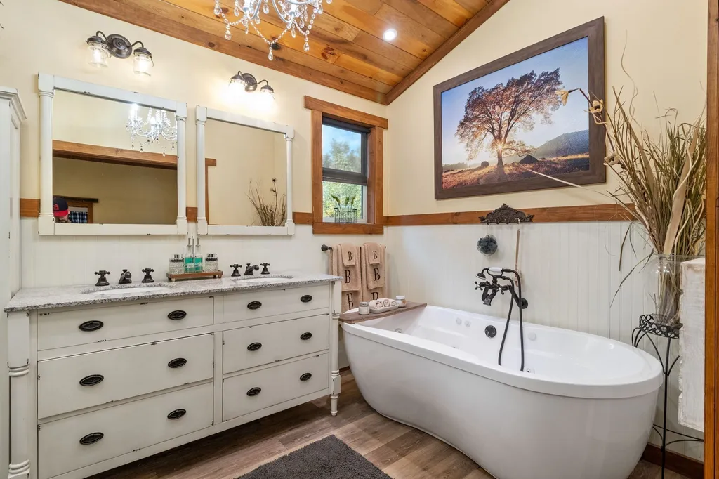 1380A Cheatham Dam Road Ashland City TN 37015
