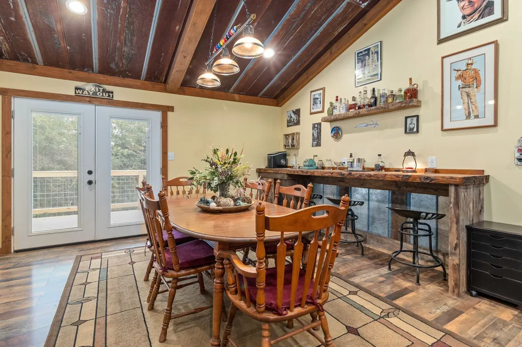 1380A Cheatham Dam Road Ashland City TN 37015